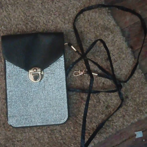 Purses - Picture 2 of 2